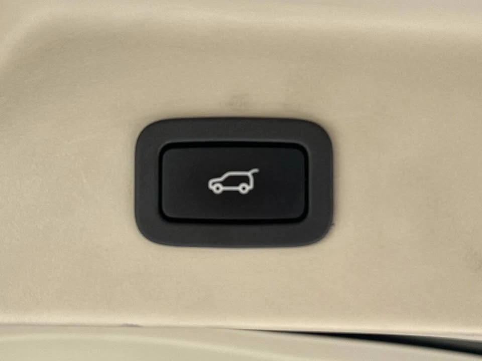 2017 Land Rover Range Rover L405 - Image 11 of 20