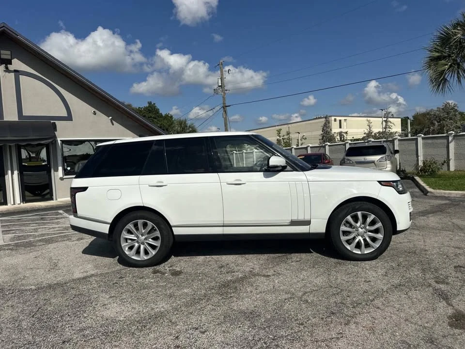 2017 Land Rover Range Rover L405 - Image 5 of 20