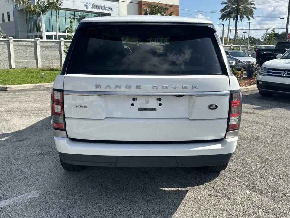 2017 Land Rover Range Rover L405 - Image 7 of 20