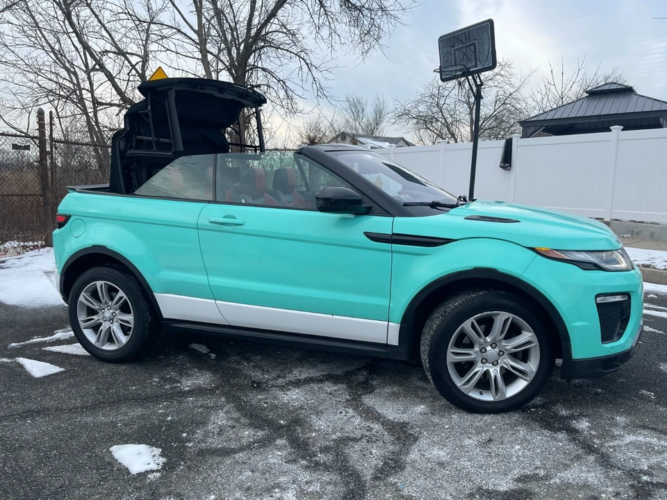 2017 Land Rover Range Rover L405 - Image 2 of 20