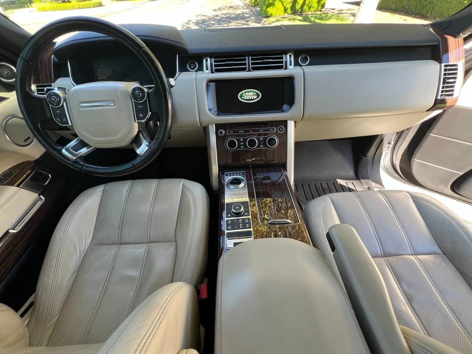 2017 Land Rover Range Rover L405 - Image 11 of 21