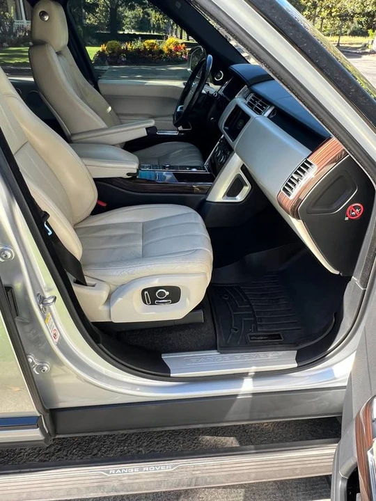 2017 Land Rover Range Rover L405 - Image 10 of 21