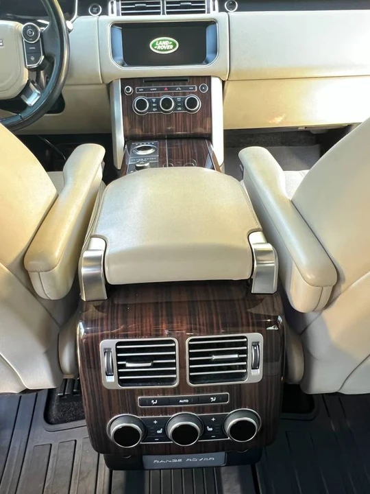 2017 Land Rover Range Rover L405 - Image 12 of 21