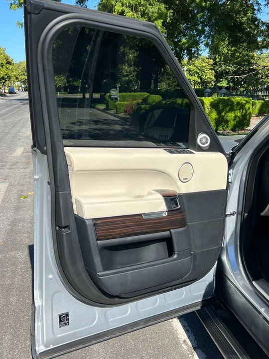 2017 Land Rover Range Rover L405 - Image 6 of 21