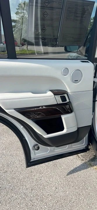 2017 Land Rover Range Rover L405 - Image 14 of 20