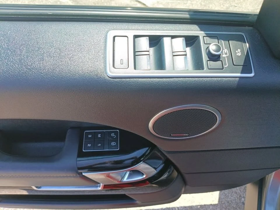 2017 Land Rover Range Rover L405 - Image 15 of 20