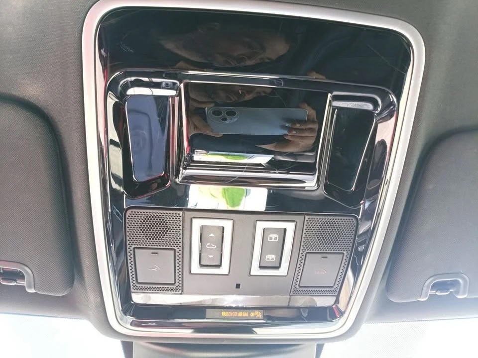2017 Land Rover Range Rover L405 - Image 19 of 20