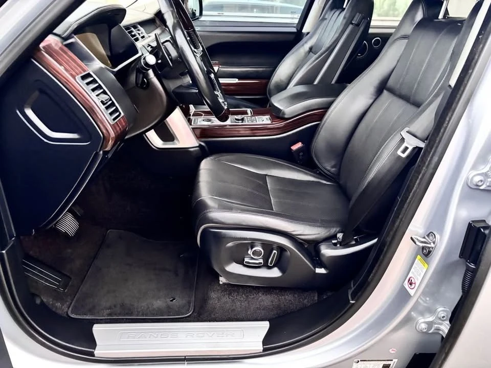 2017 Land Rover Range Rover L405 - Image 14 of 20