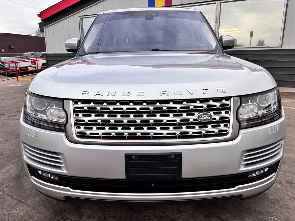 2017 Land Rover Range Rover L405 - Image 4 of 20