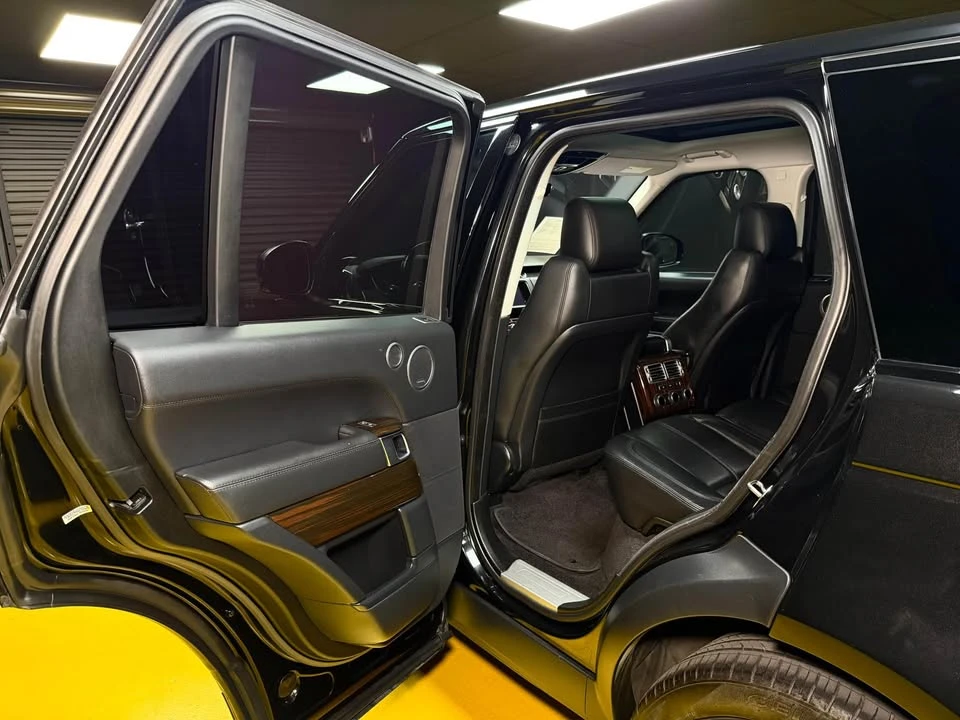 2017 Land Rover Range Rover L405 - Image 8 of 20