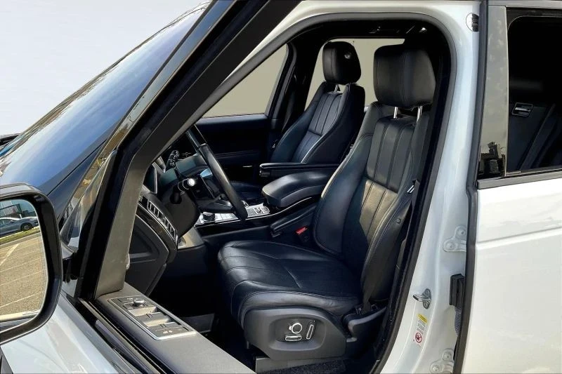 2017 Land Rover Range Rover L405 - Image 10 of 12