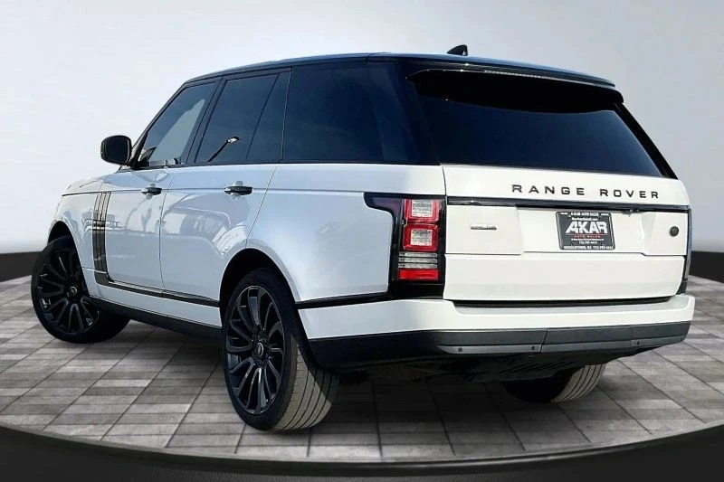 2017 Land Rover Range Rover L405 - Image 7 of 12