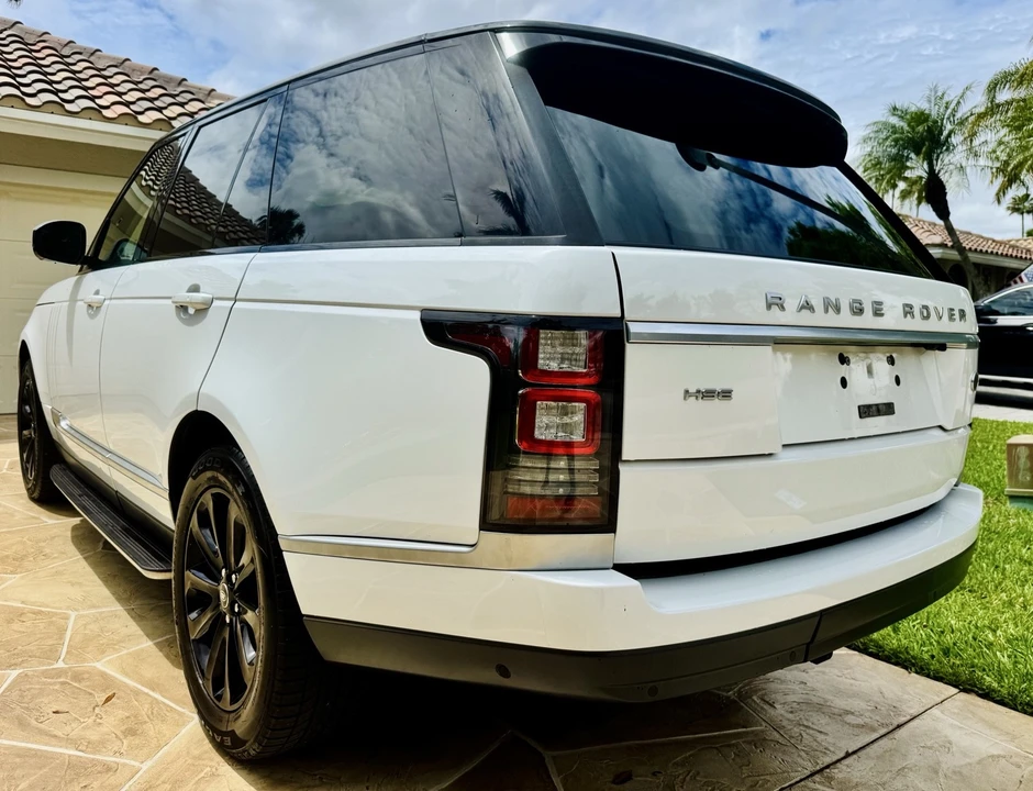 2017 Land Rover Range Rover L405 - Image 6 of 20