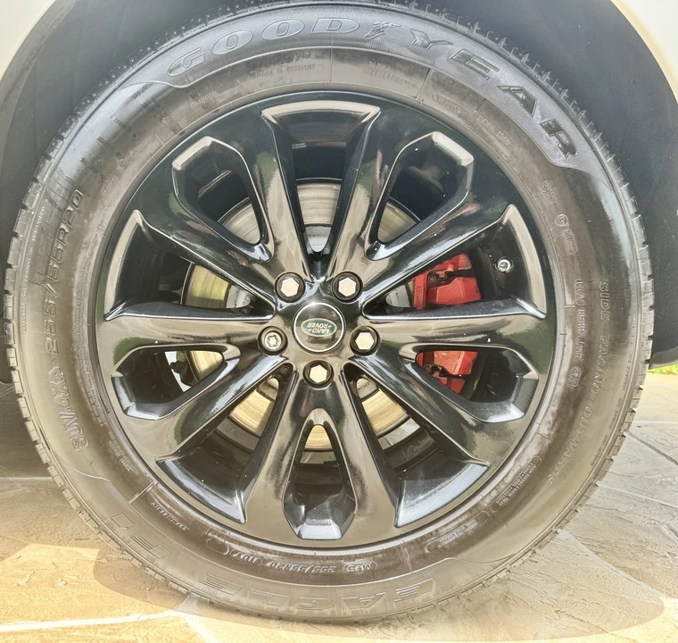 2017 Land Rover Range Rover L405 - Image 11 of 20