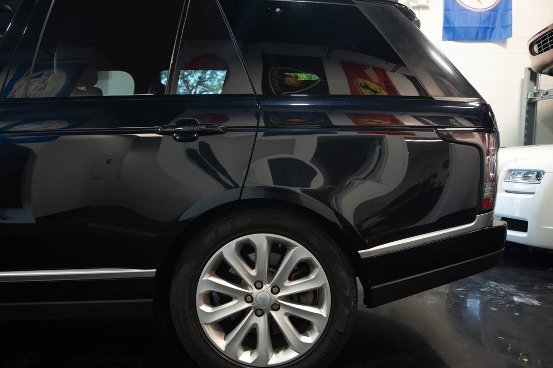 2017 Land Rover Range Rover L405 - Image 9 of 12