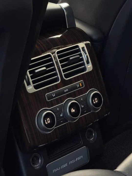 2017 Land Rover Range Rover L405 - Image 15 of 18