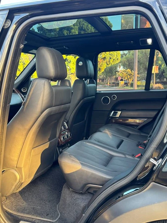 2017 Land Rover Range Rover L405 - Image 10 of 18