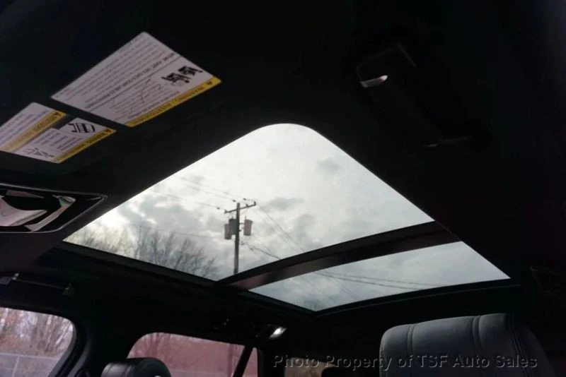 2017 Land Rover Range Rover L405 - Image 5 of 12
