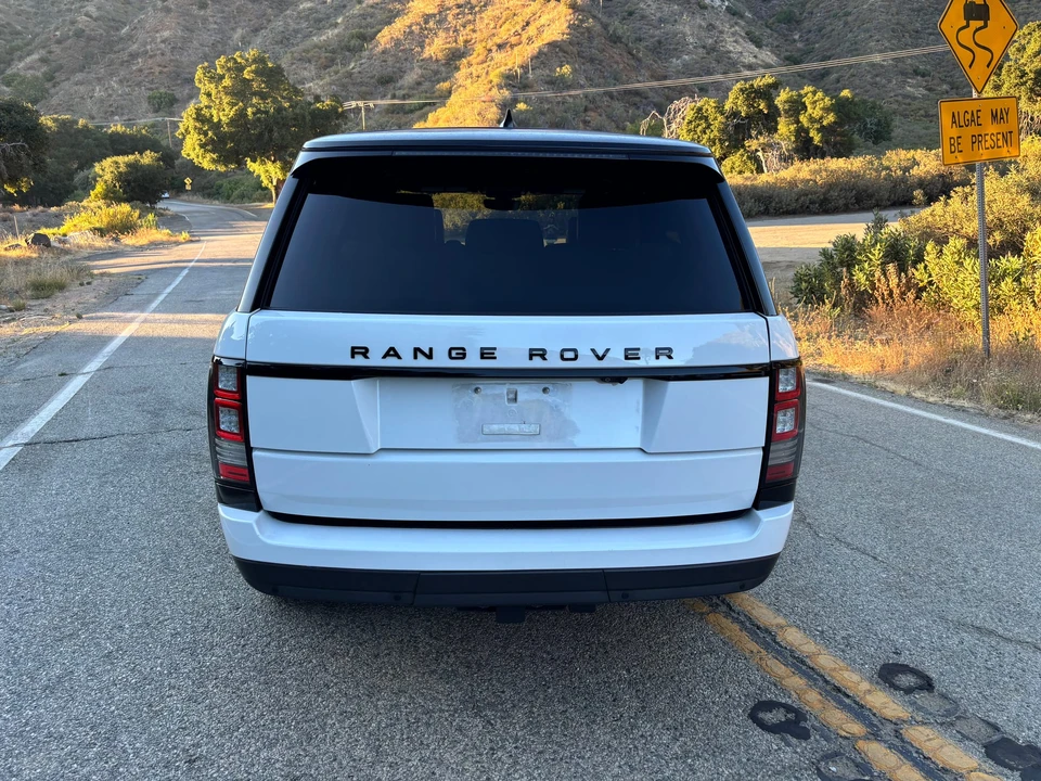 2017 Land Rover Range Rover L405 - Image 26 of 31