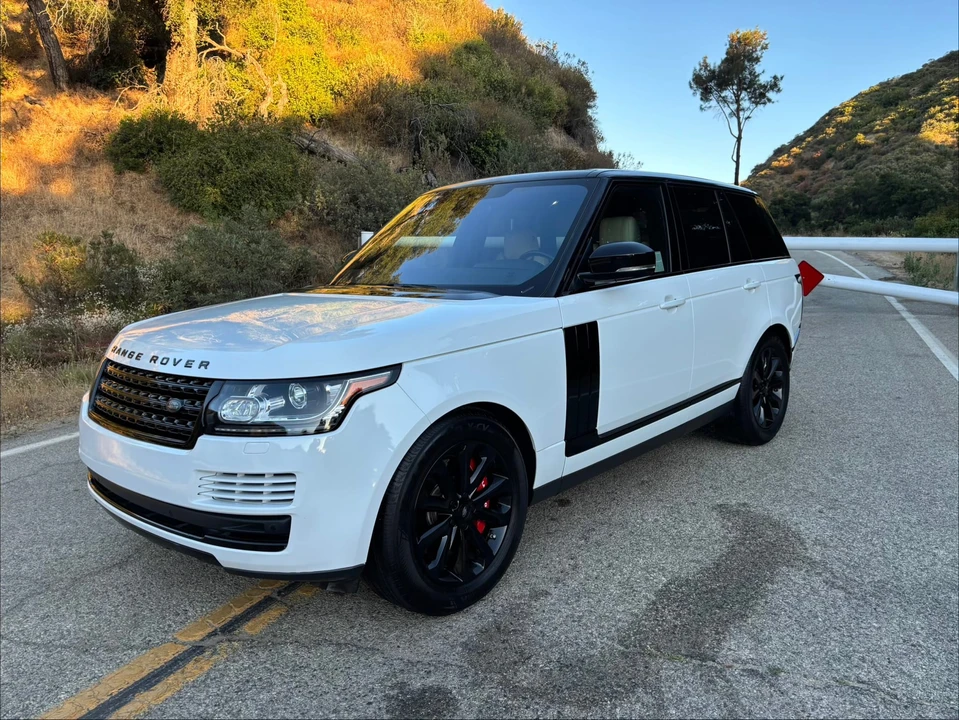 2017 Land Rover Range Rover L405 - Image 23 of 31