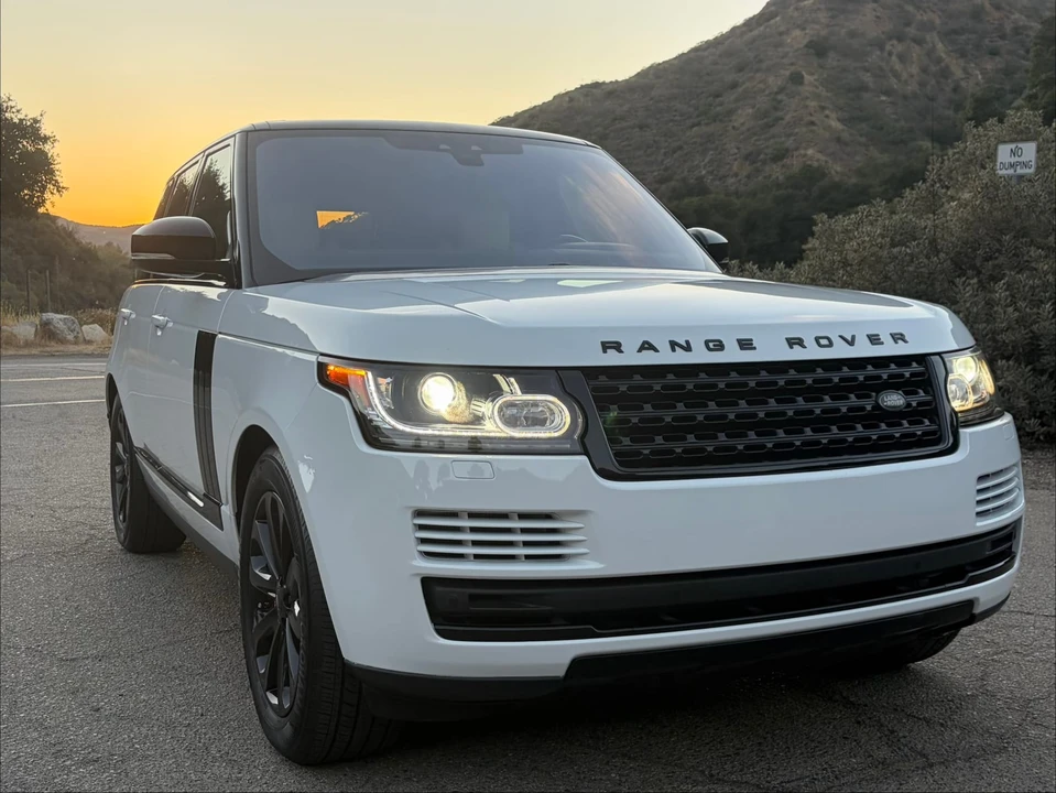2017 Land Rover Range Rover L405 - Image 18 of 31