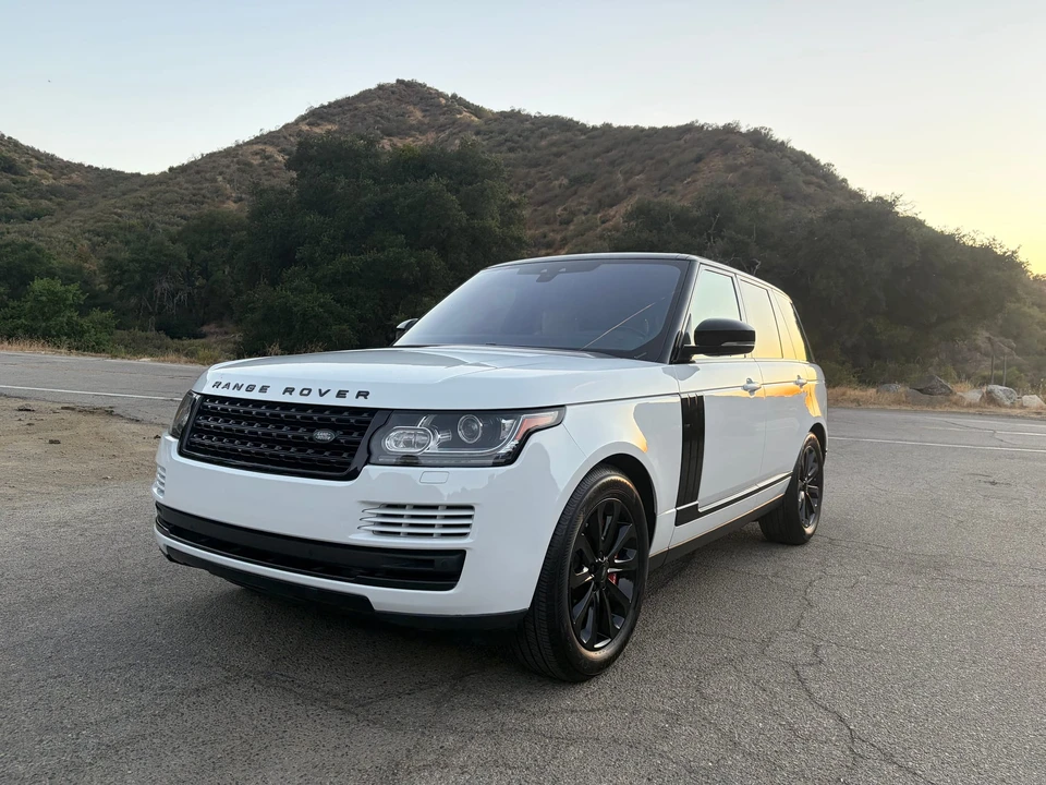 2017 Land Rover Range Rover L405 - Image 4 of 31