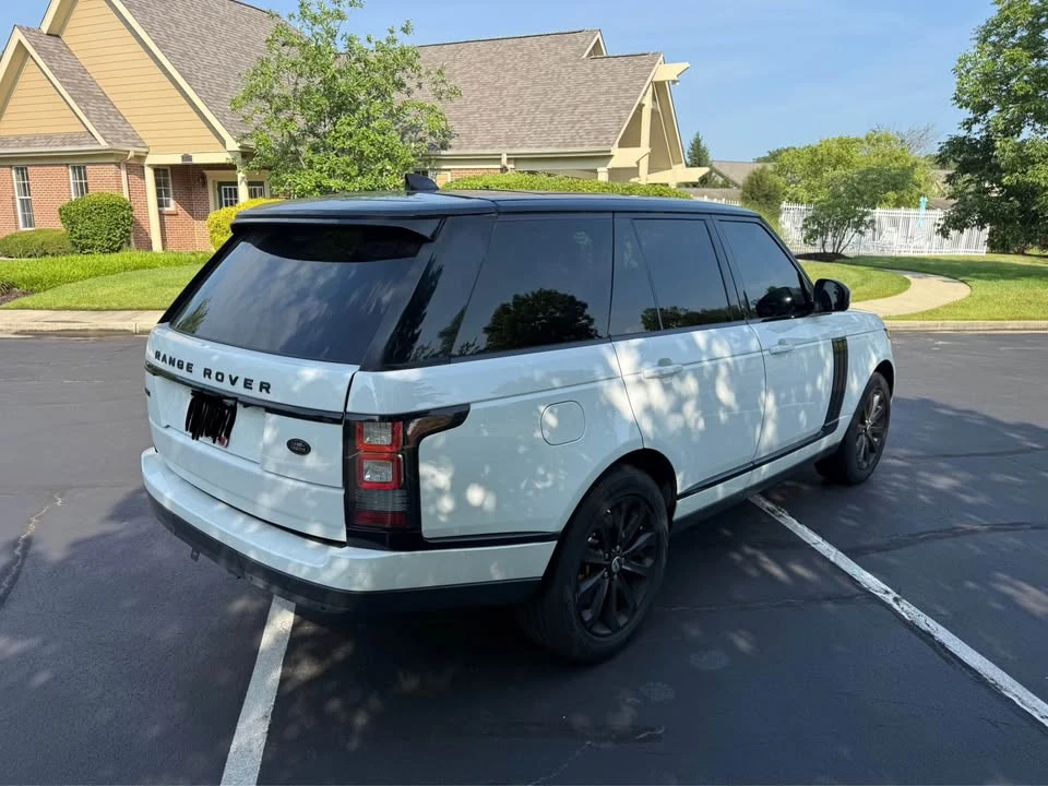 2017 Land Rover Range Rover L405 - Image 4 of 8