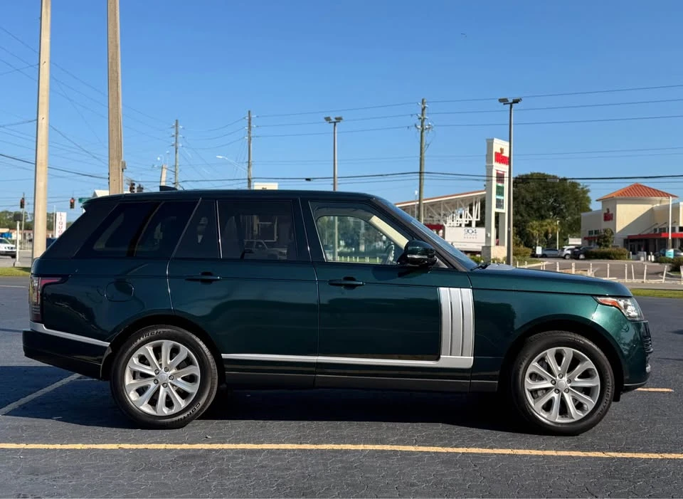 2017 Land Rover Range Rover L405 - Image 8 of 19