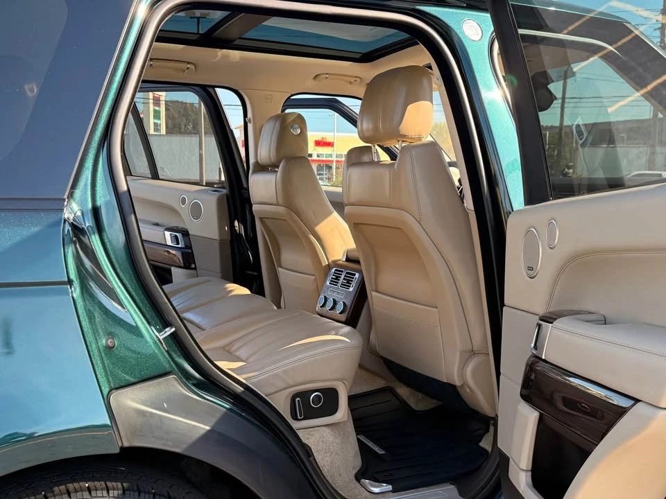 2017 Land Rover Range Rover L405 - Image 12 of 19
