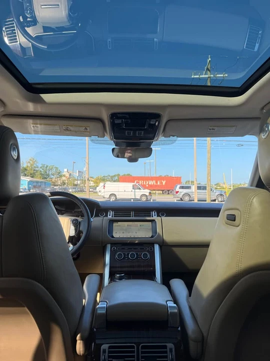2017 Land Rover Range Rover L405 - Image 15 of 19