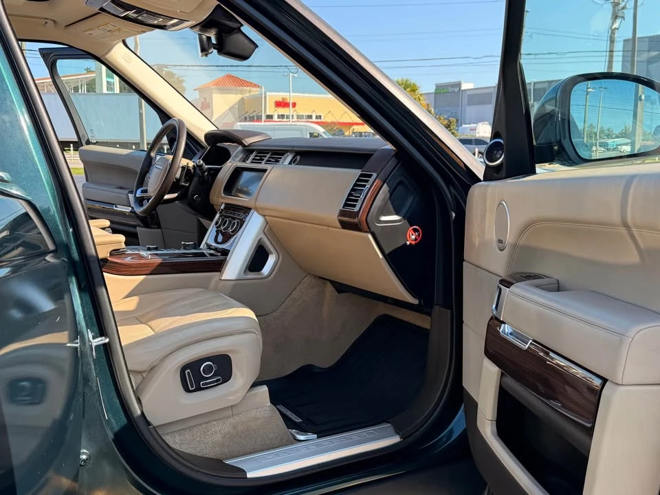 2017 Land Rover Range Rover L405 - Image 13 of 19