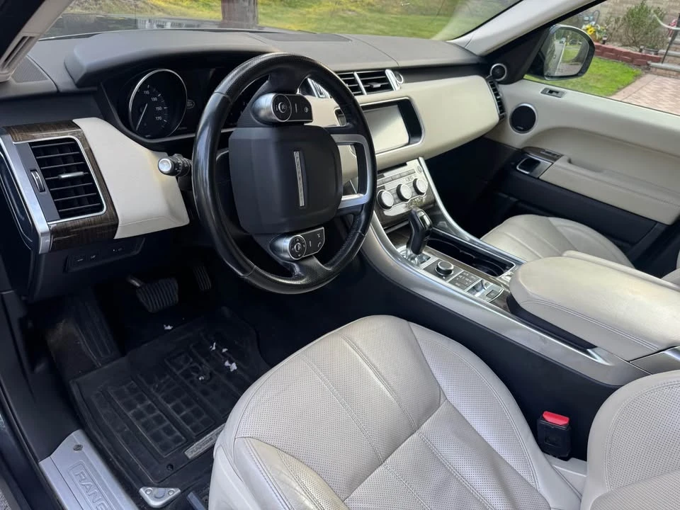 2017 Land Rover Range Rover L405 - Image 4 of 12