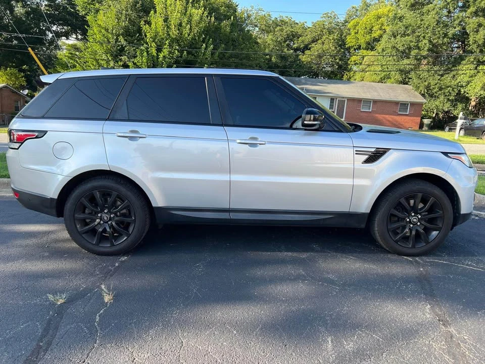 2017 Land Rover Range Rover L405 - Image 2 of 17