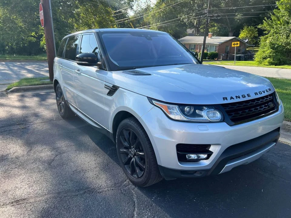 2017 Land Rover Range Rover L405 - Image 4 of 17