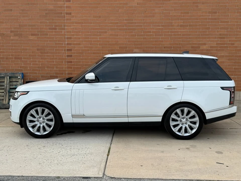 2017 Land Rover Range Rover L405 - Image 4 of 20