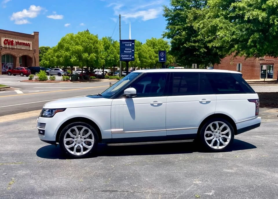 2017 Land Rover Range Rover L405 - Image 9 of 20