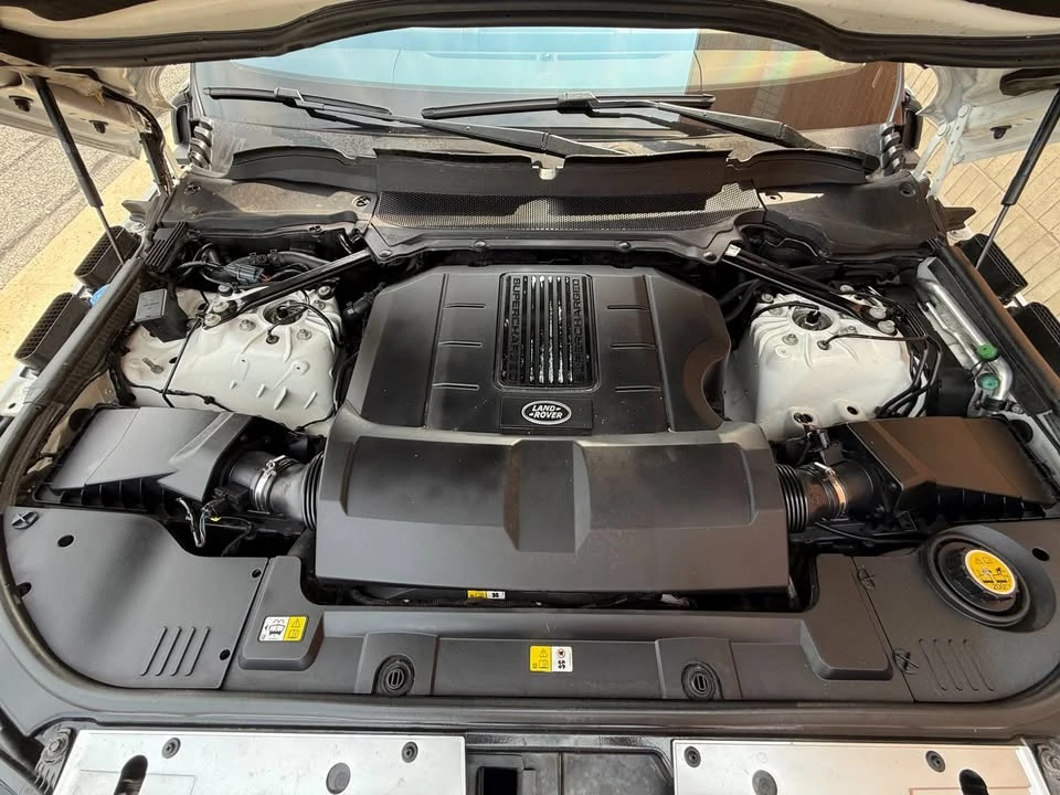 2017 Land Rover Range Rover L405 - Image 18 of 20