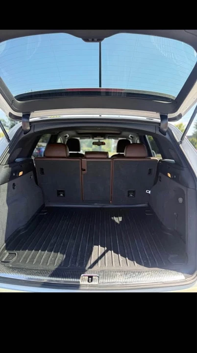 2017 Land Rover Range Rover L405 - Image 7 of 11