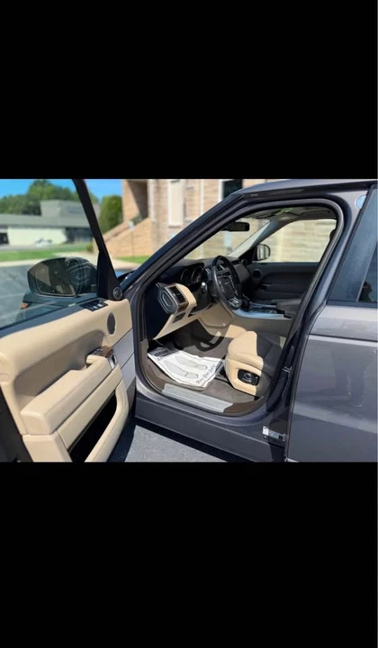 2017 Land Rover Range Rover L405 - Image 2 of 11