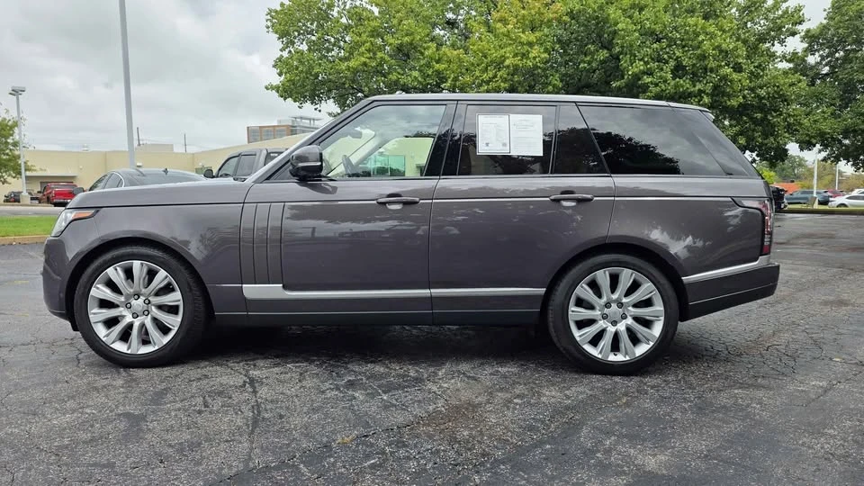 2017 Land Rover Range Rover L405 - Image 2 of 12