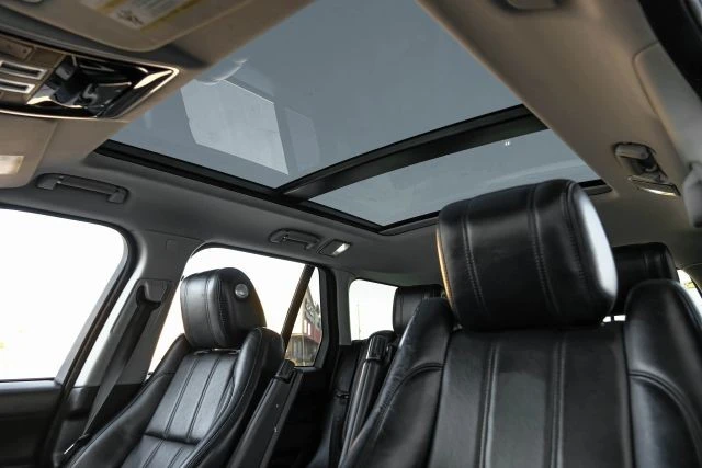 2017 Land Rover Range Rover L405 - Image 5 of 21