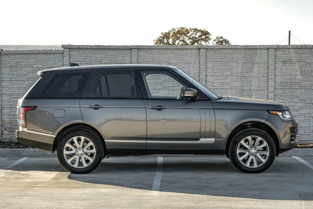 2017 Land Rover Range Rover L405 - Image 8 of 21