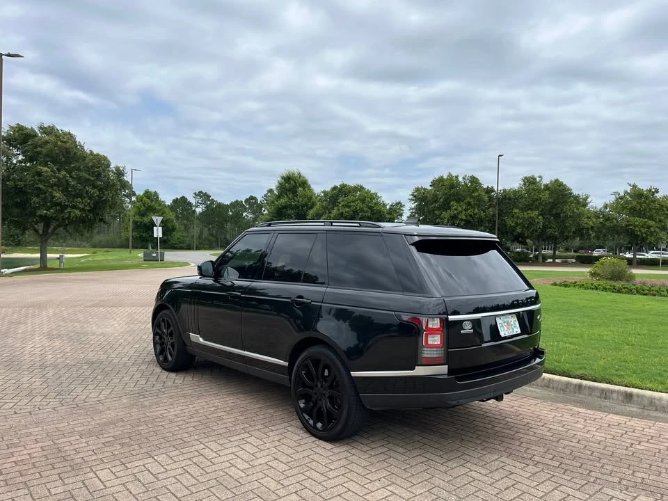 2017 Land Rover Range Rover L405 - Image 5 of 10