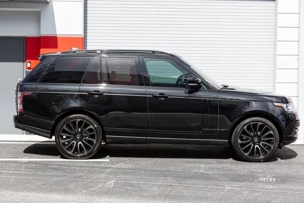 2017 Land Rover Range Rover L405 - Image 3 of 7