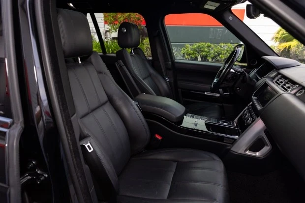 2017 Land Rover Range Rover L405 - Image 4 of 7