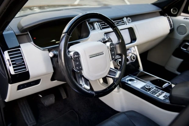 2017 Land Rover Range Rover L405 - Image 5 of 7