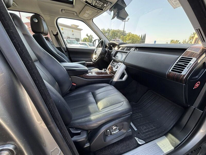 2017 Land Rover Range Rover L405 - Image 17 of 20