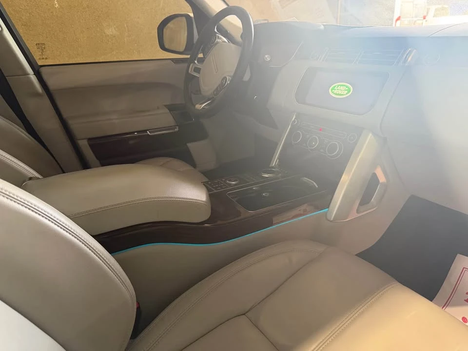2017 Land Rover Range Rover L405 - Image 12 of 15