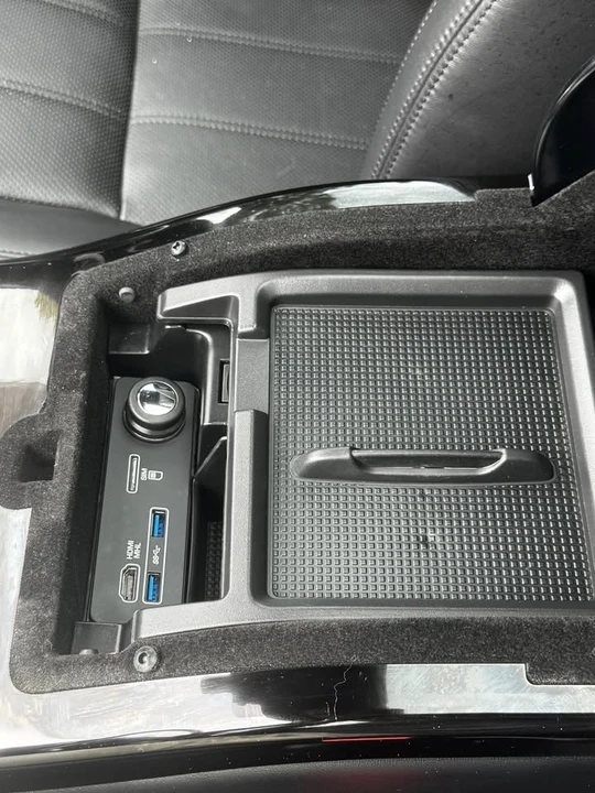 2017 Land Rover Range Rover L405 - Image 11 of 18