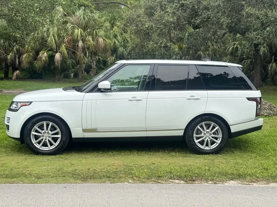 2017 Land Rover Range Rover L405 - Image 2 of 20